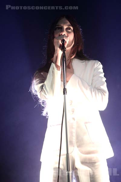 WEYES BLOOD - 2019-11-01 - PARIS - Grande Halle de La Villette - Nef - Natalie Mering